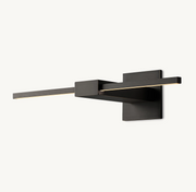 Forma Picture Light